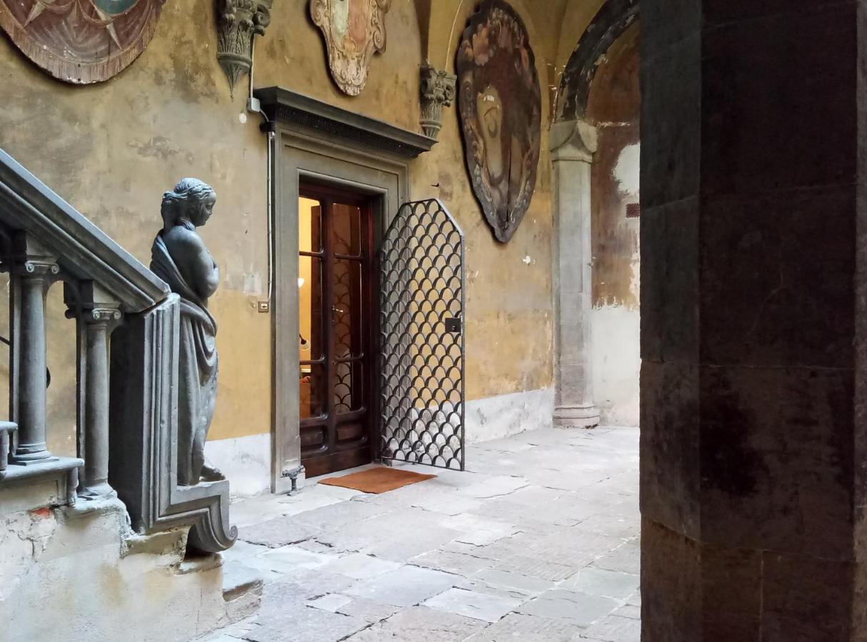 Palazzo Larioni Dei Bardi Apartment Флоренция Стая снимка